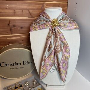 Vintage 1950s Macy Associates Pastel Paisley Print Square Scarf